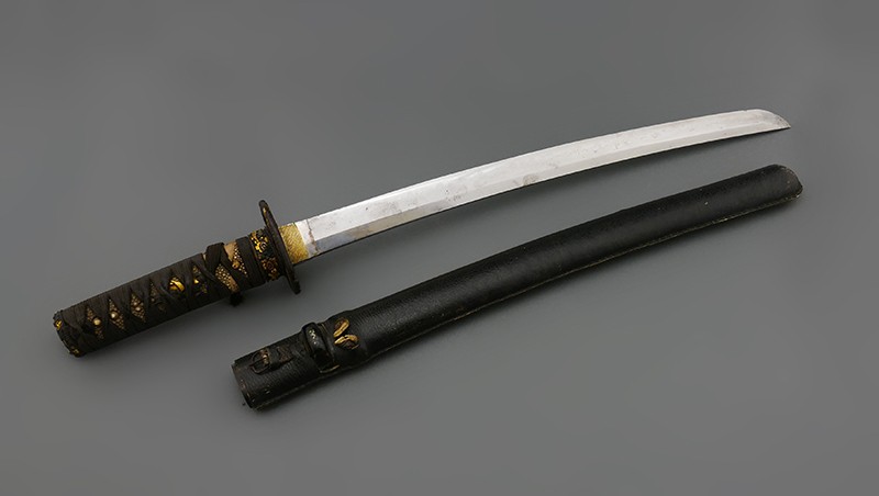 Under the Hilt: Identifying Three Japanese - EasyBlog - Bowers Museum